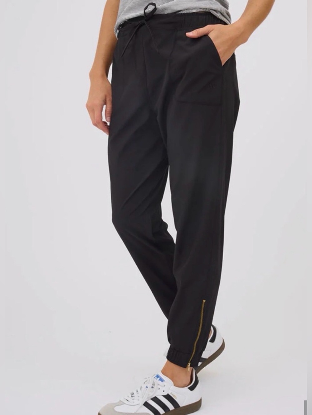 Albion jet setter joggers